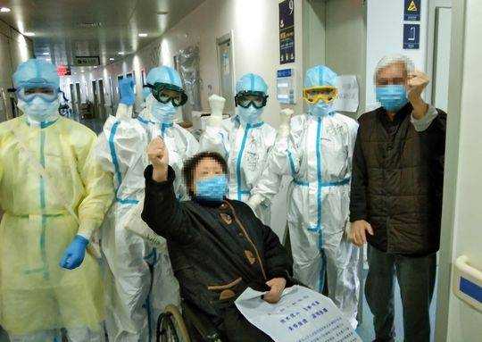 华西护士下夜班等车时救回一命