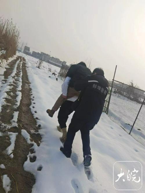 司机需背乘客上20楼