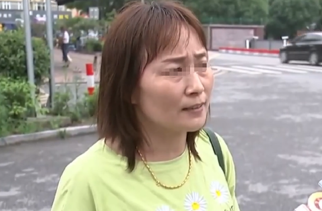 女孩中考874分本人超淡定妈妈超激动