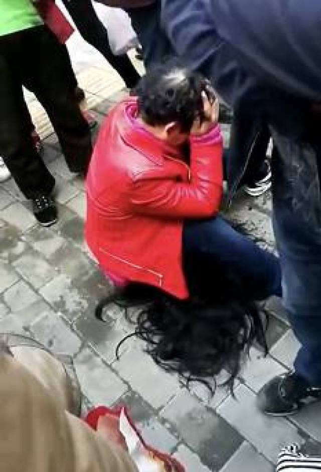 西安警方辟谣女子偷小孩