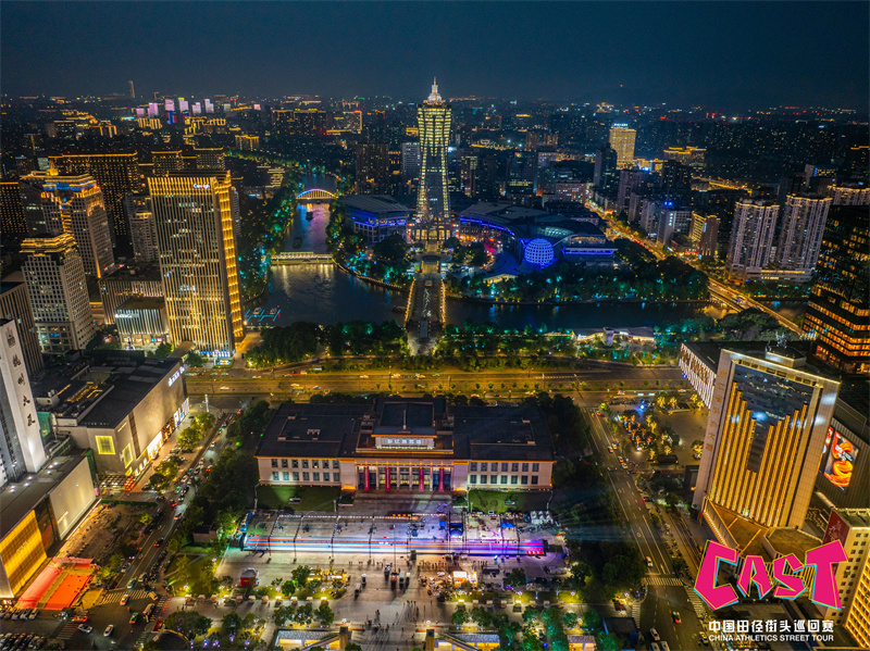 谢震业率3名00后小将出征巴黎