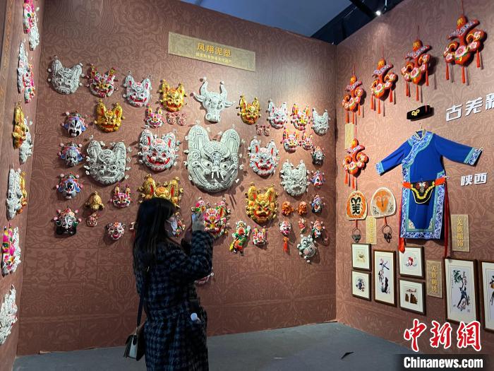 走进中国非物质文化遗产馆
