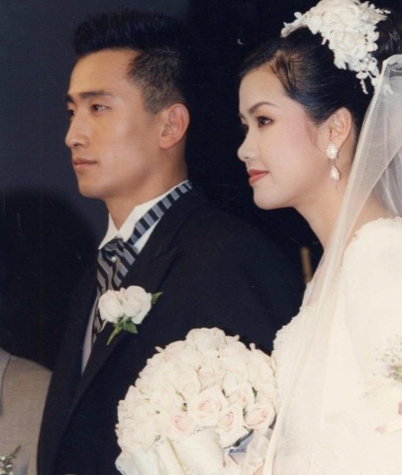 金爱罗官宣离婚