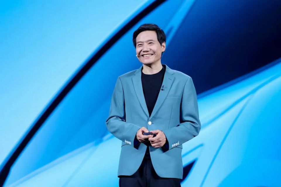 雷军回应参加歌手：不要开玩笑了